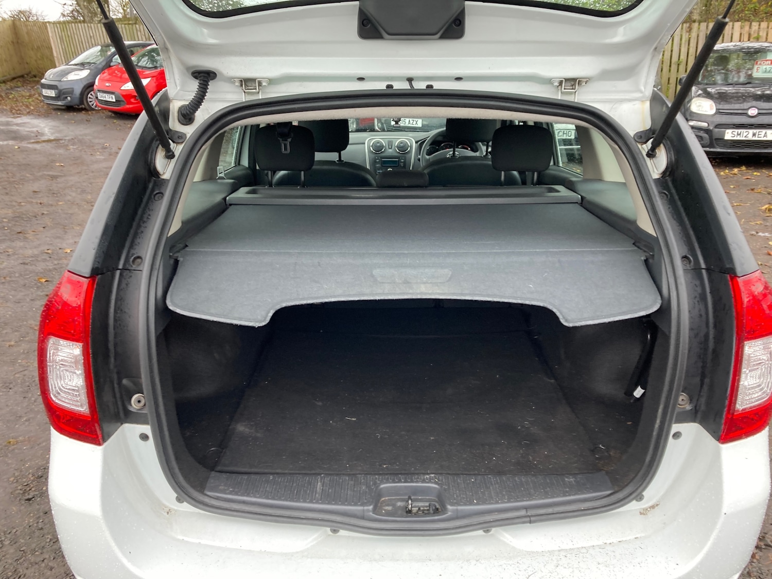 Used Dacia Logan MCV 2016 for sale - 76471115: Photo 9