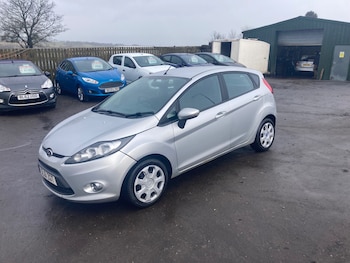 Used Ford Fiesta 2011 for sale - 77676897: Photo