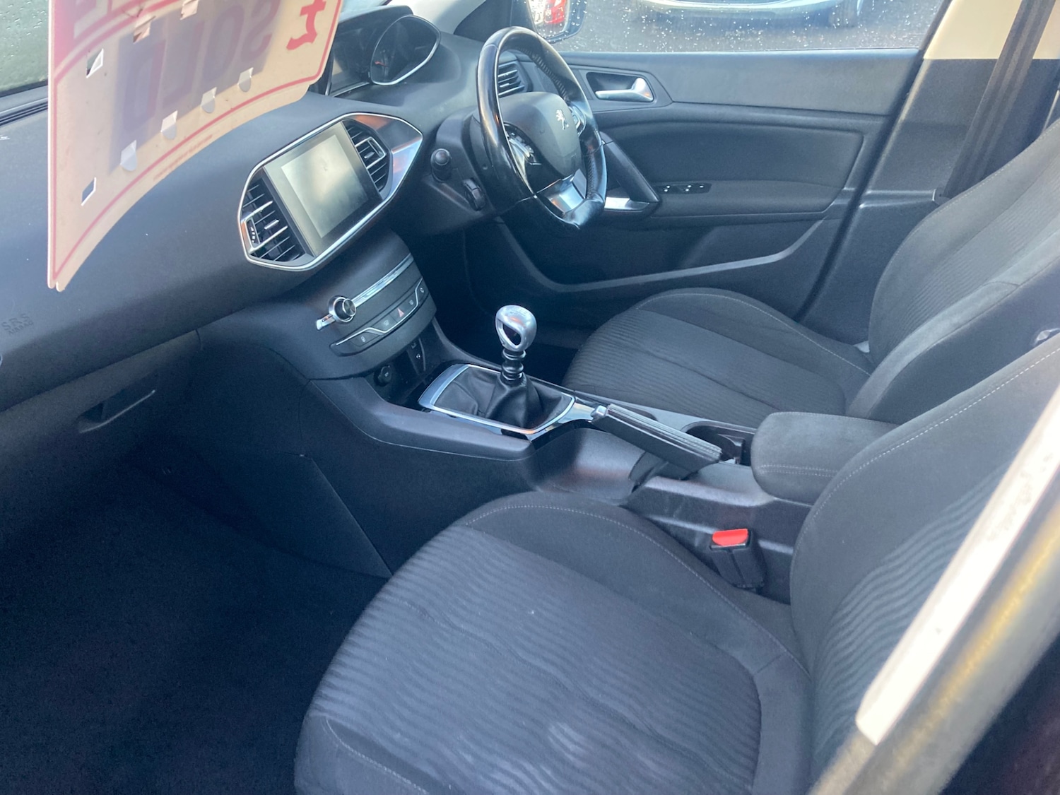 Used Peugeot 308 2016 for sale - 77129236: Photo 7