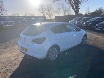 Used Vauxhall Astra 2013 for sale - 76599687: Photo