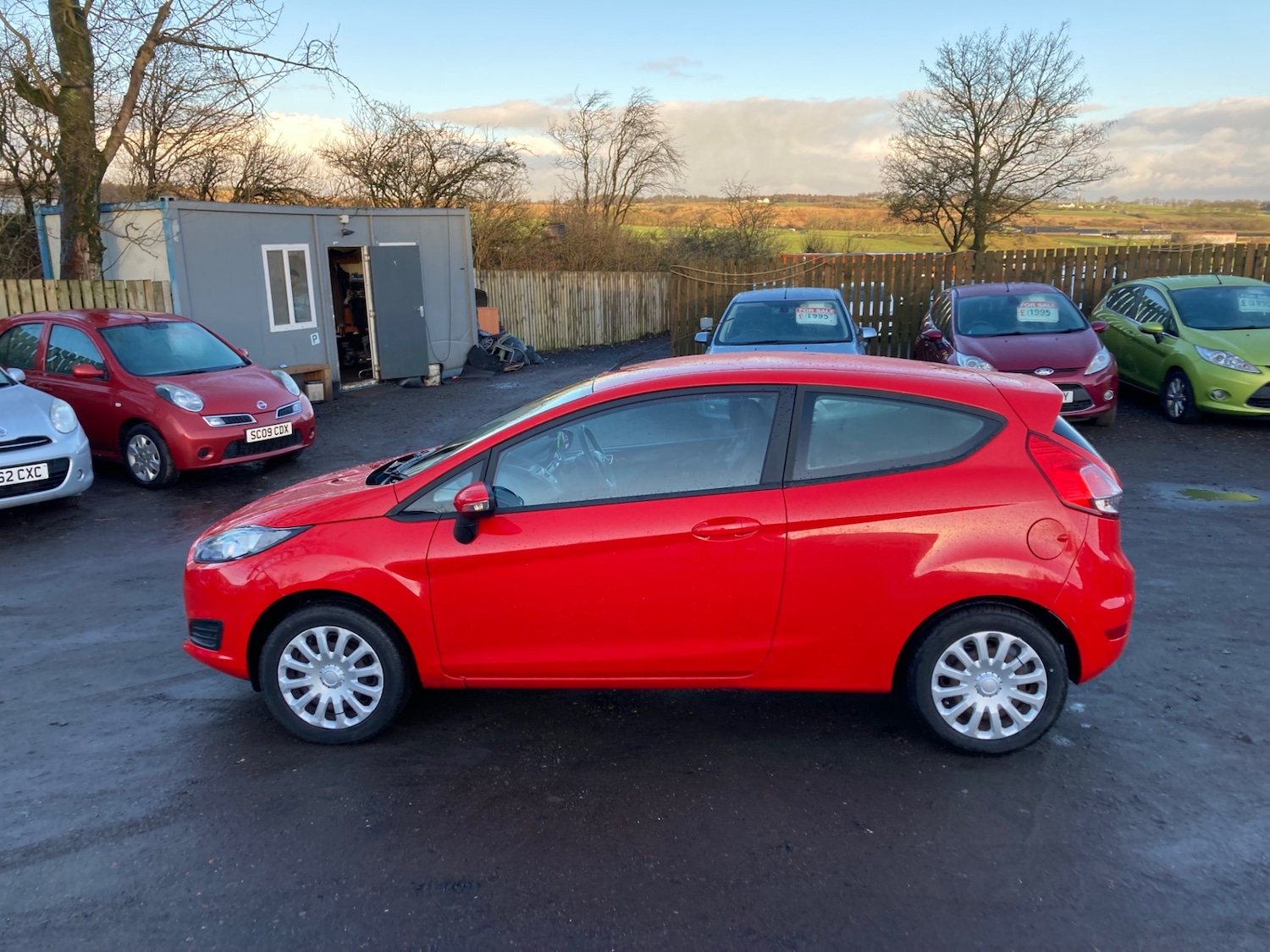 Used Ford Fiesta 2013 for sale - 77207227: Photo 2