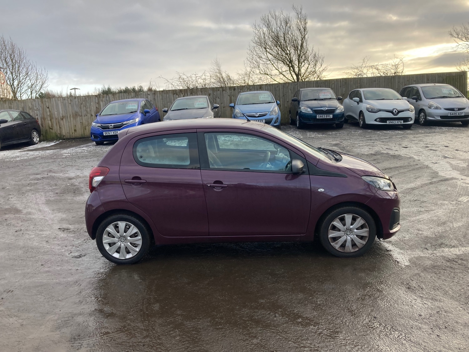 Used Peugeot 108 2017 for sale - 77161218: Photo 6