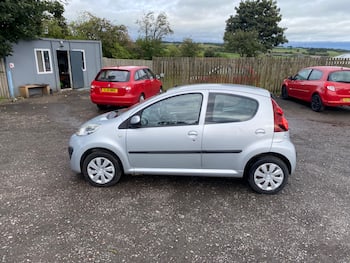 Used Peugeot 107 2012 for sale - 79825879: Photo