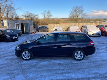 Used Peugeot 308 2016 for sale - 77089605: Photo