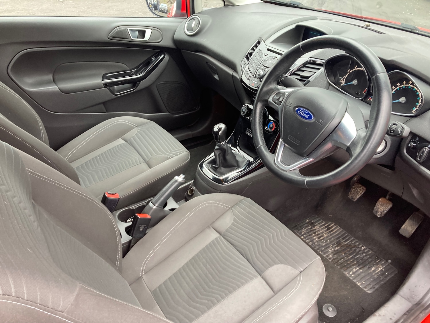 Used Ford Fiesta 2015 for sale - 77749751: Photo 7