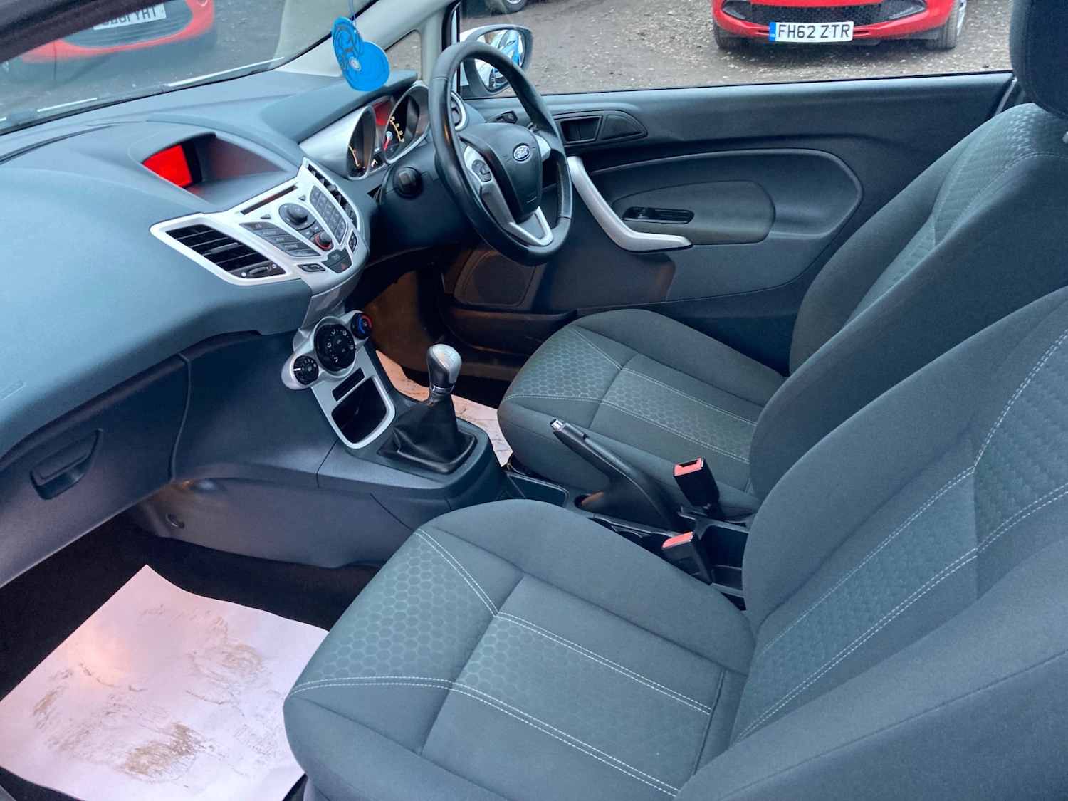 Used Ford Fiesta 2010 for sale - 76836796: Photo 7