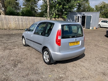 Used Skoda Roomster 2009 for sale - 75598049: Photo