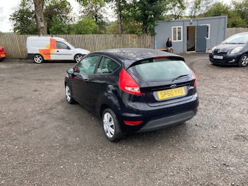 Used Ford Fiesta 2010 for sale - 75794257: Photo