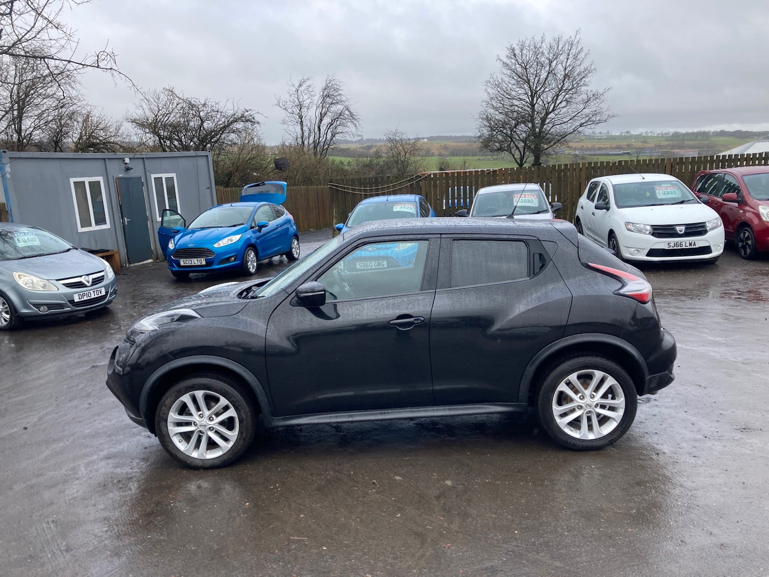 Used Nissan Juke 2015 for sale - 77533807: Photo 2