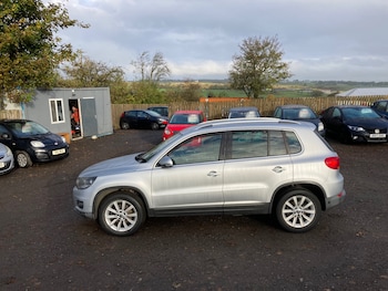 Used Volkswagen Tiguan 2013 for sale - 76319309: Photo 2