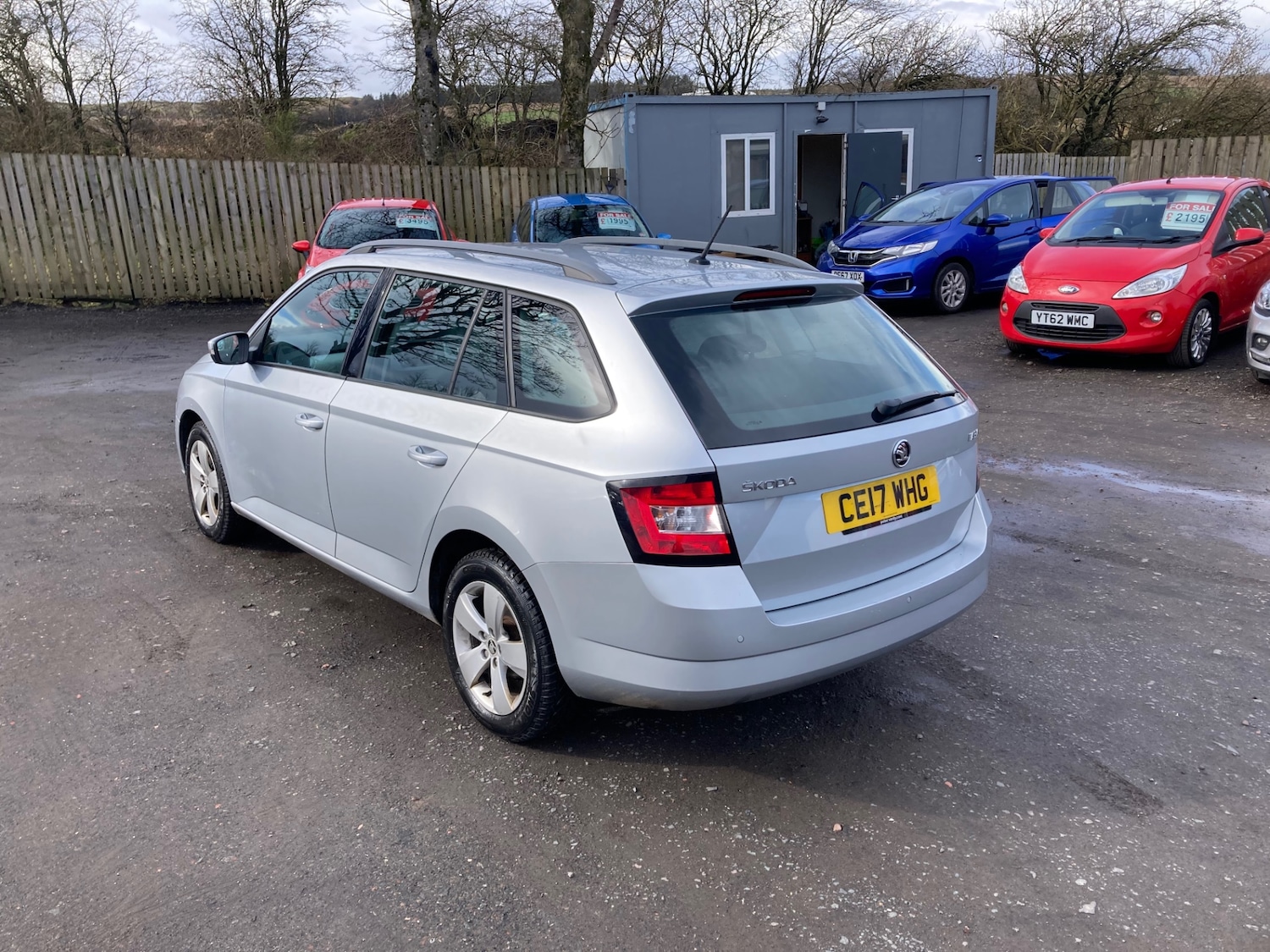 Used Skoda Fabia 2017 for sale - 77881185: Photo 2