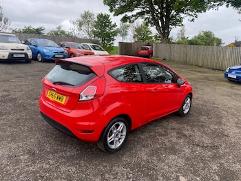 Used Ford Fiesta 2016 for sale - 78698979: Photo