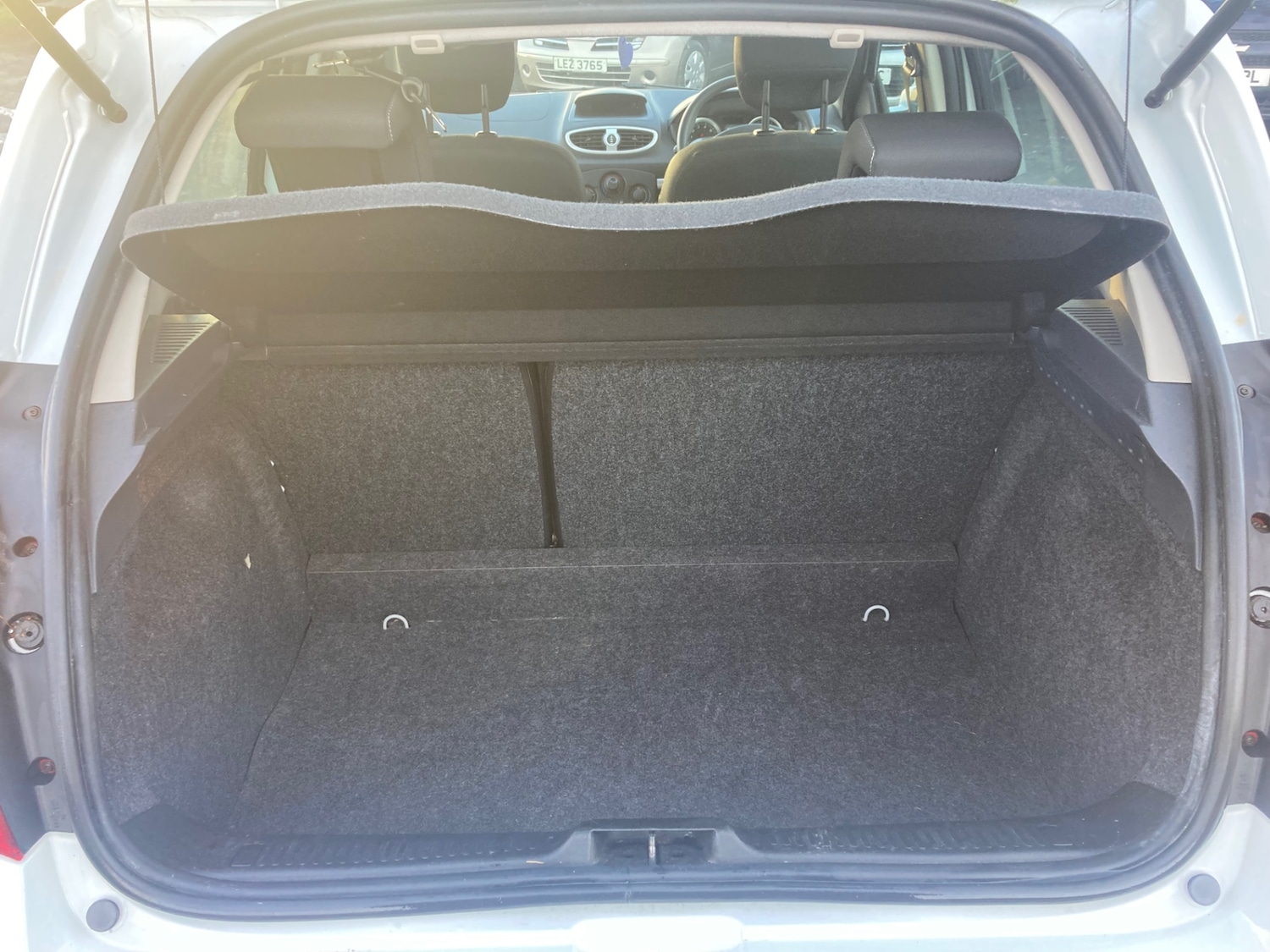 Used Renault Clio 2010 for sale - 77129099: Photo 9