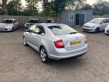 Used Skoda Rapid 2014 for sale - 75497508: Photo
