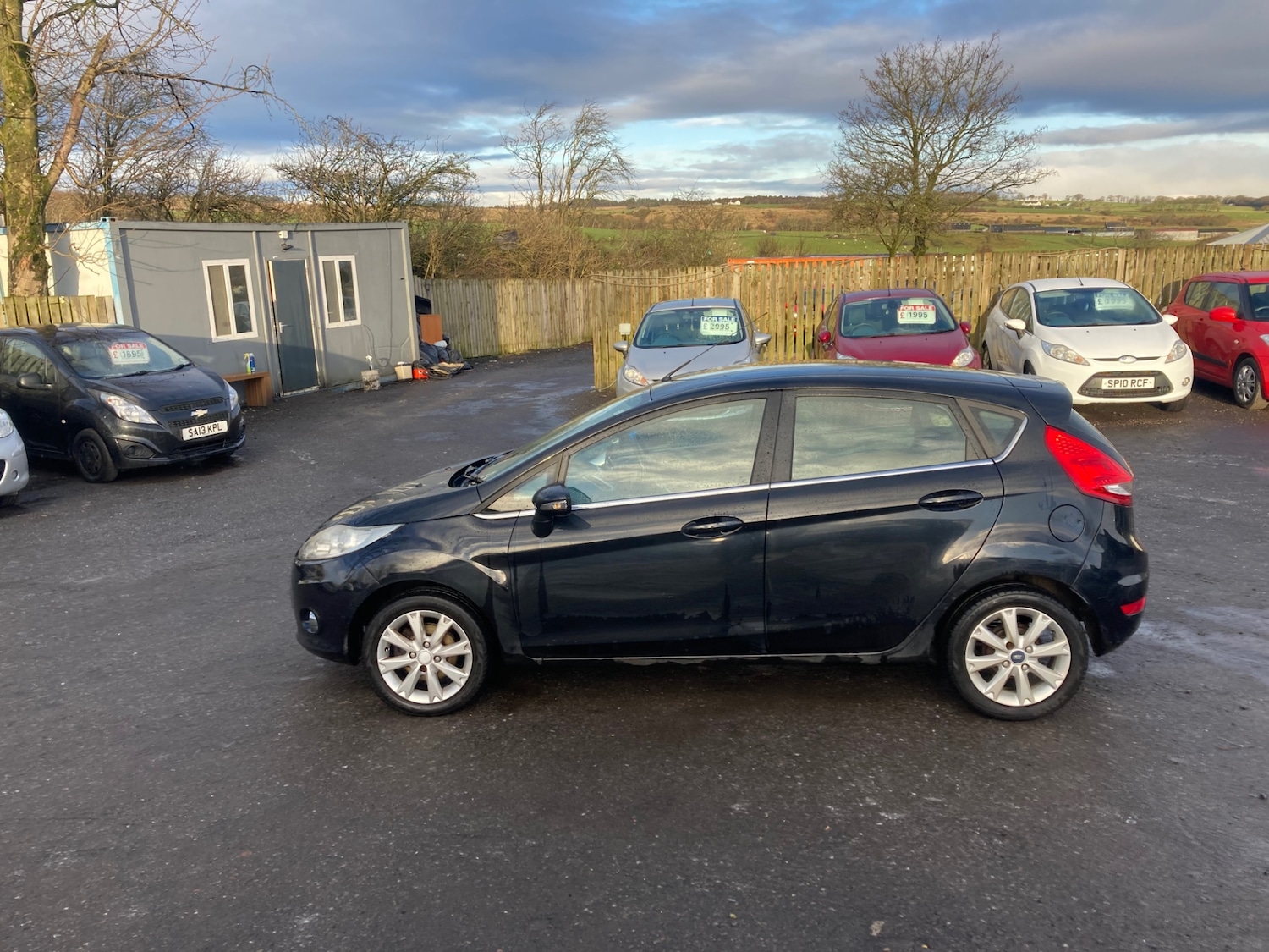 Used Ford Fiesta 2010 for sale - 77159635: Photo 2
