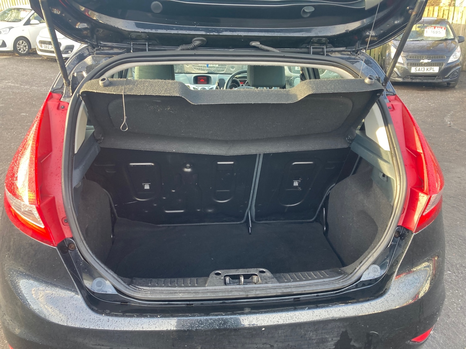 Used Ford Fiesta 2010 for sale - 77159635: Photo 9