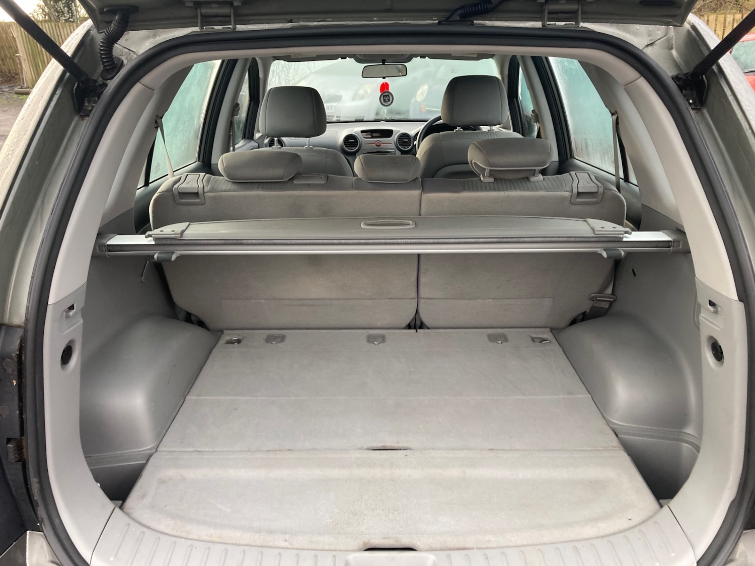 Used Kia Carens 2008 for sale - 77053021: Photo 9