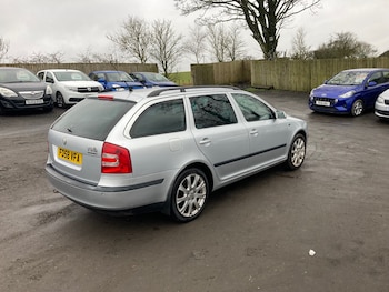 Used Skoda Octavia 2009 for sale - 77516176: Photo