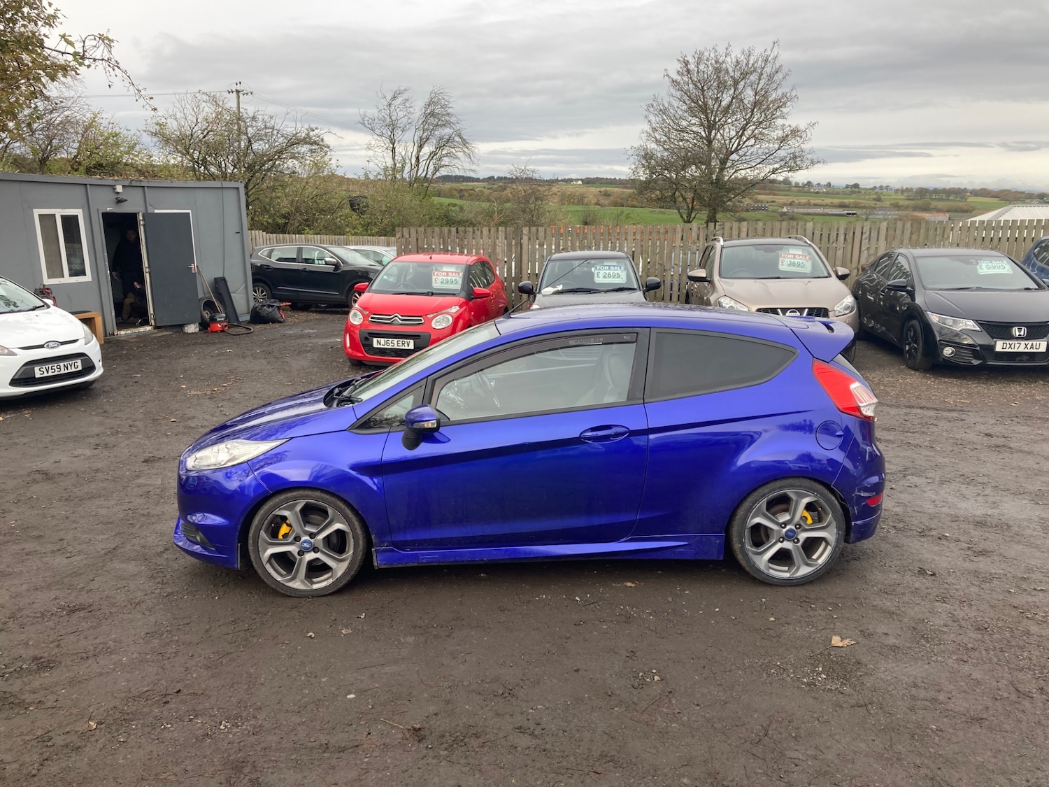 Used Ford Fiesta 2016 for sale - 76471310: Photo 2