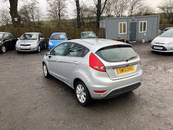 Used Ford Fiesta 2010 for sale - 76663072: Photo
