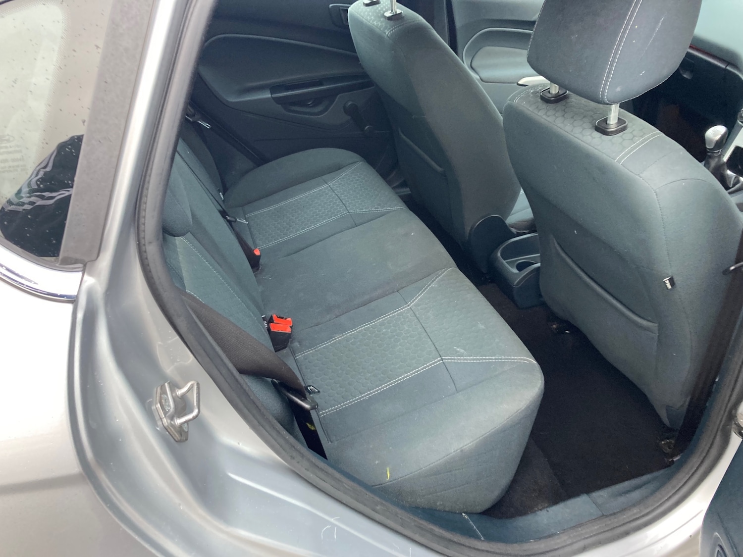 Used Ford Fiesta 2010 for sale - 76663072: Photo 8