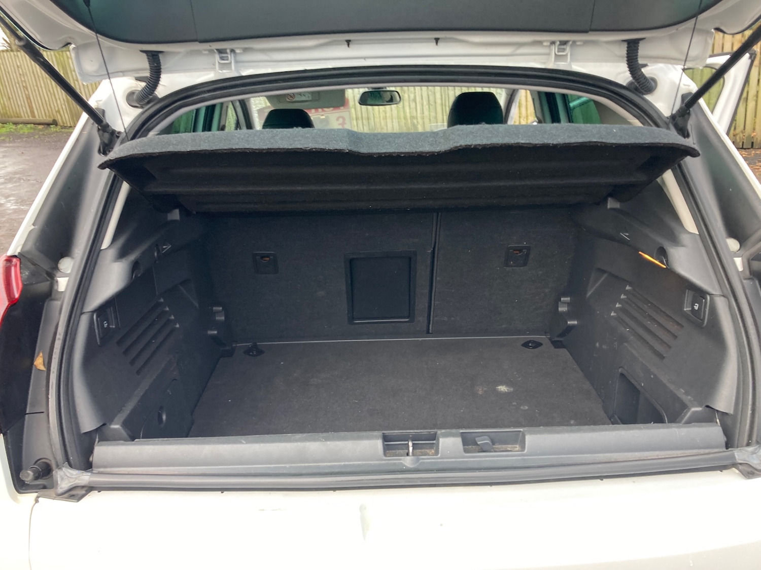 Used Peugeot 3008 2016 for sale - 76553888: Photo 9