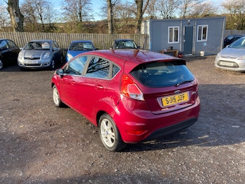 Used Ford Fiesta 2015 for sale - 76577371: Photo