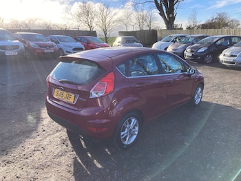 Used Ford Fiesta 2015 for sale - 76577371: Photo