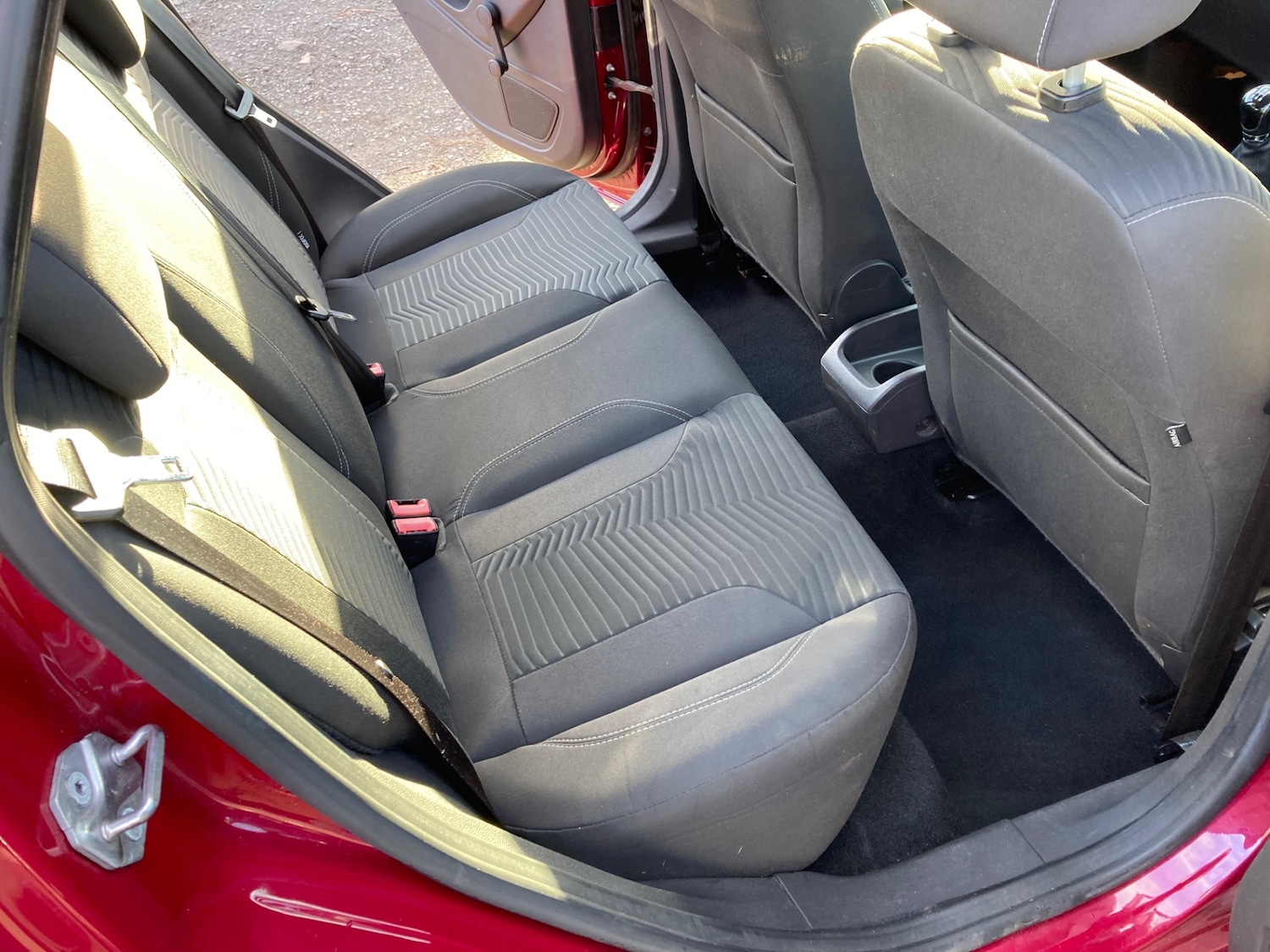 Used Ford Fiesta 2015 for sale - 76577371: Photo 8