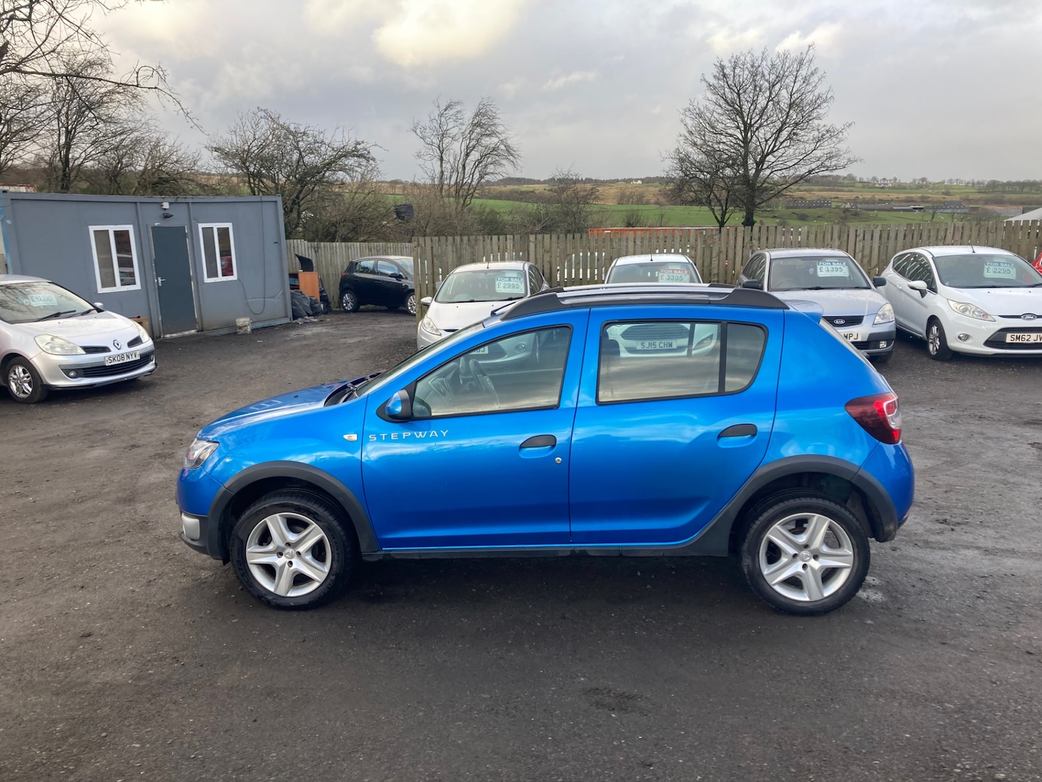 Used Dacia Sandero Stepway 2014 for sale - 77196521: Photo 2
