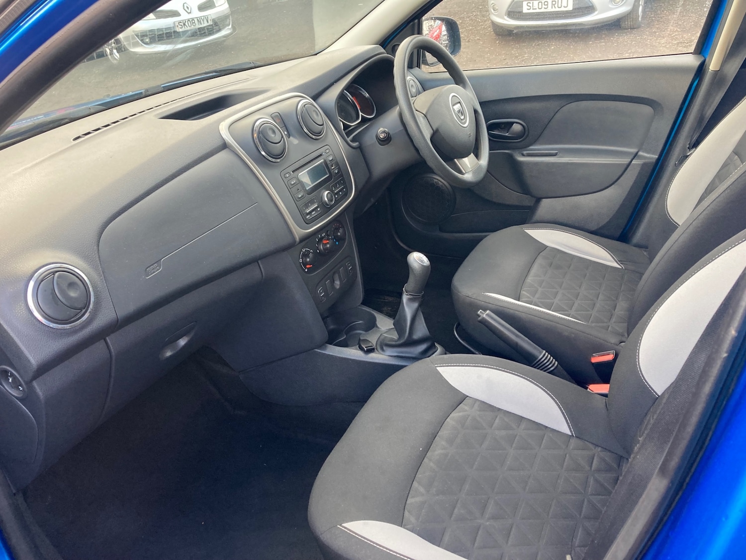 Used Dacia Sandero Stepway 2014 for sale - 77196521: Photo 7