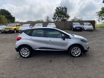 Used Renault Captur 2015 for sale - 79650976: Photo