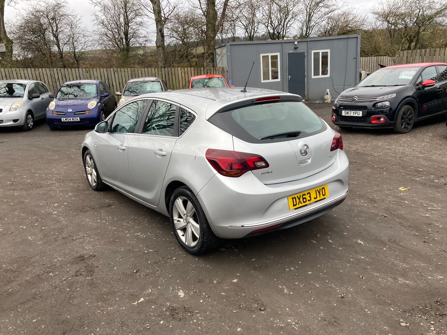 Used Vauxhall Astra 2013 for sale - 77093758: Photo 3