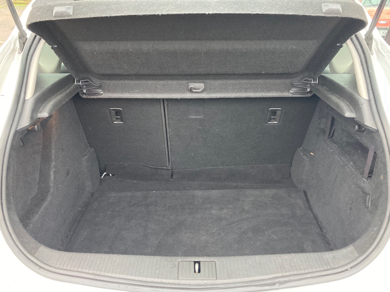 Used Vauxhall Astra 2013 for sale - 77093758: Photo 9