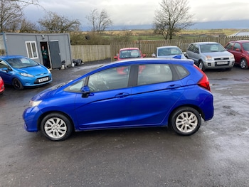 Used Honda Jazz 2018 for sale - 77881181: Photo