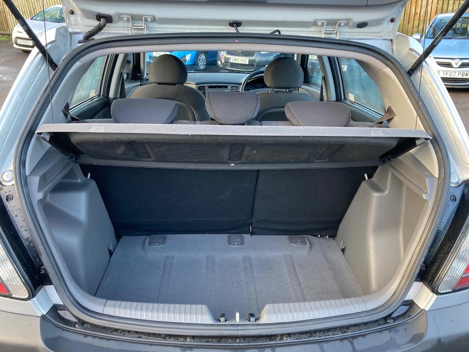 Used Kia Rio 2009 for sale - 76945956: Photo 9