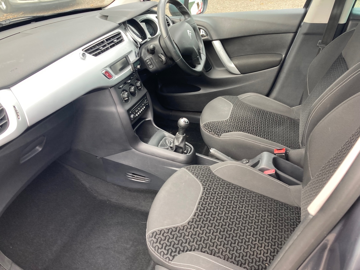 Used Citroen C3 2011 for sale - 76048761: Photo 7