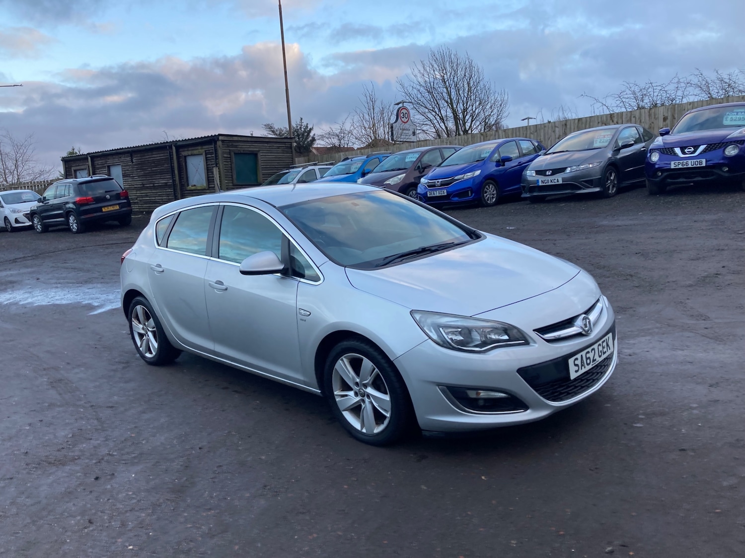 Used Vauxhall Astra 2012 for sale - 77173279: Photo 5