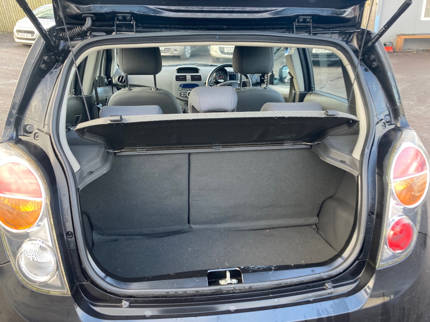 Used Chevrolet Spark 2012 for sale - 77342563: Photo 9