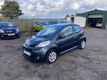Peugeot - 107
