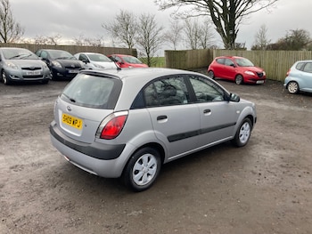 Used Kia Rio 2009 for sale - 76517756: Photo