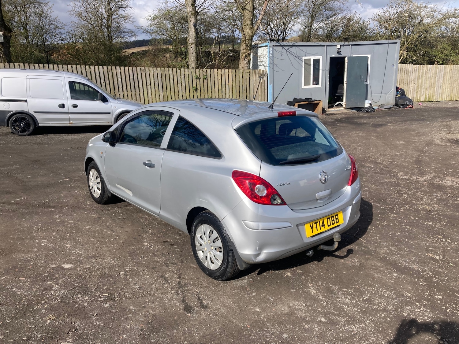 Used Vauxhall Corsa 2014 for sale - 78197127: Photo 3