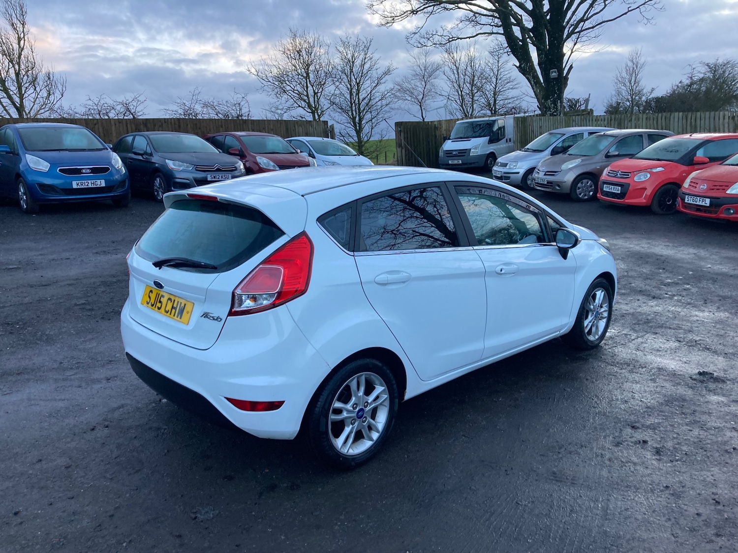 Used Ford Fiesta 2015 for sale - 76862870: Photo 4