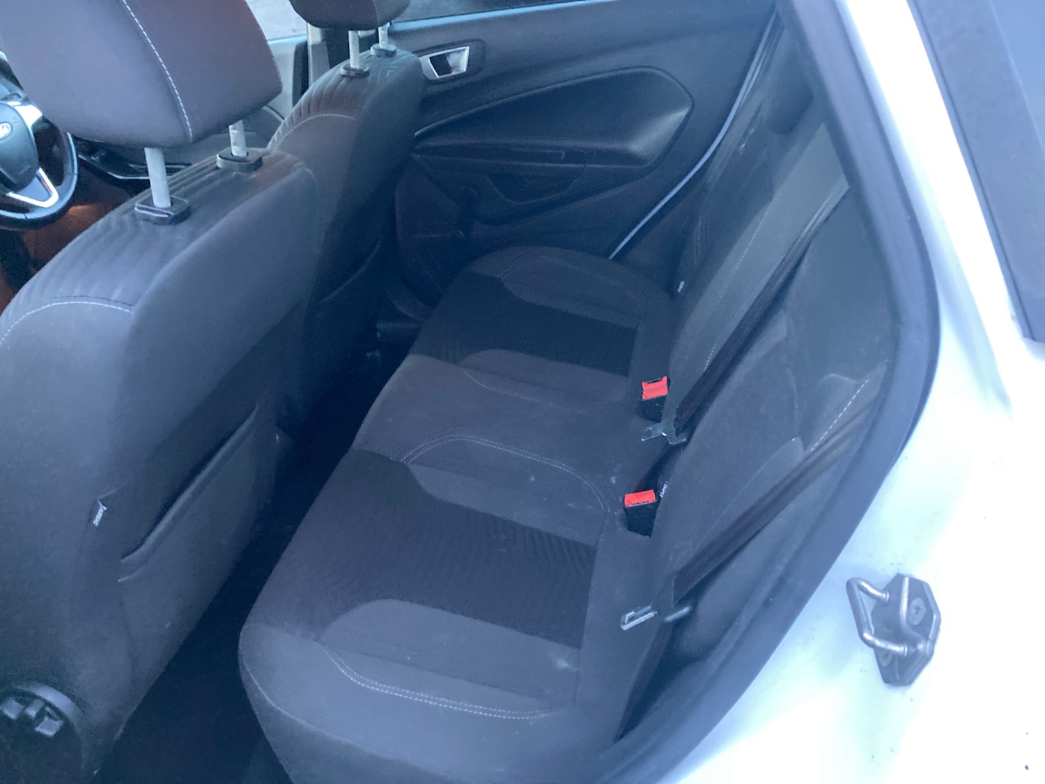 Used Ford Fiesta 2015 for sale - 76862870: Photo 8