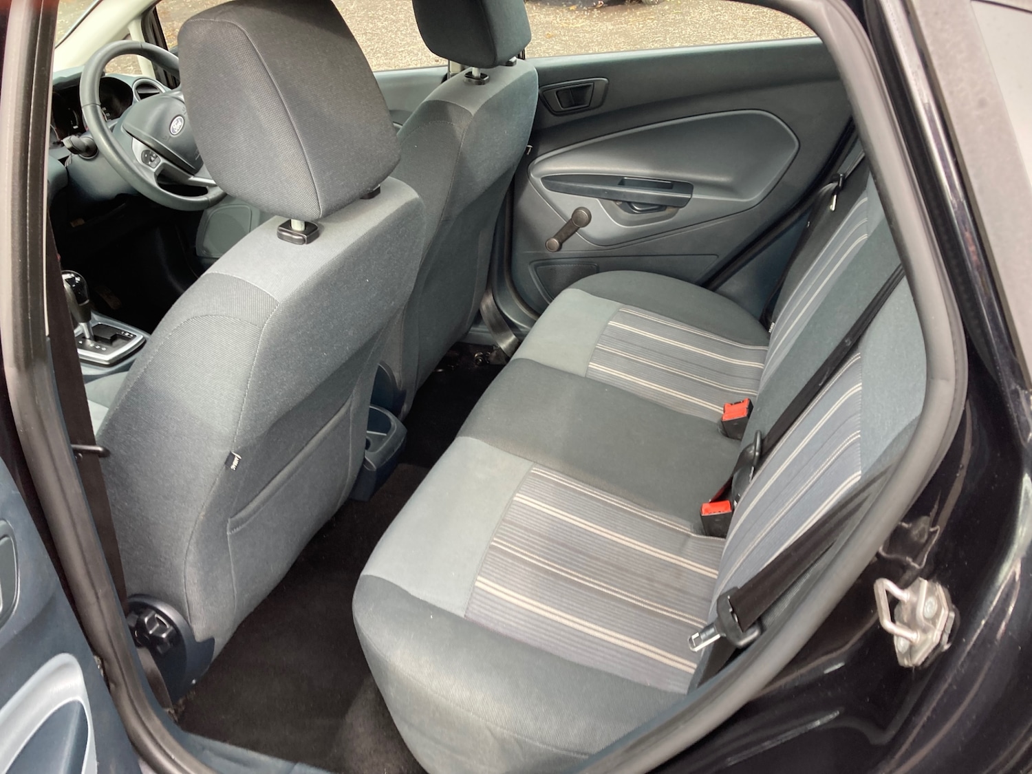 Used Ford Fiesta 2009 for sale - 76170632: Photo 8