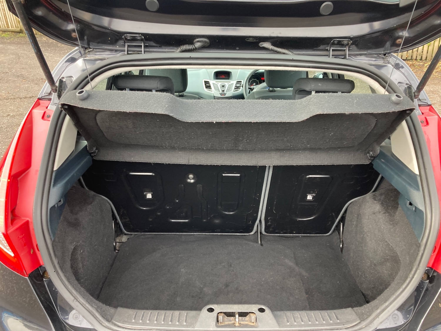 Used Ford Fiesta 2009 for sale - 76170632: Photo 9