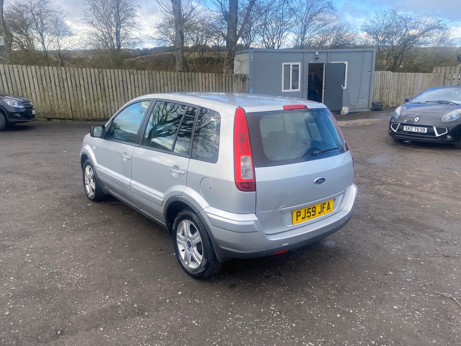 Used Ford Fusion 2010 for sale - 78026895: Photo 2