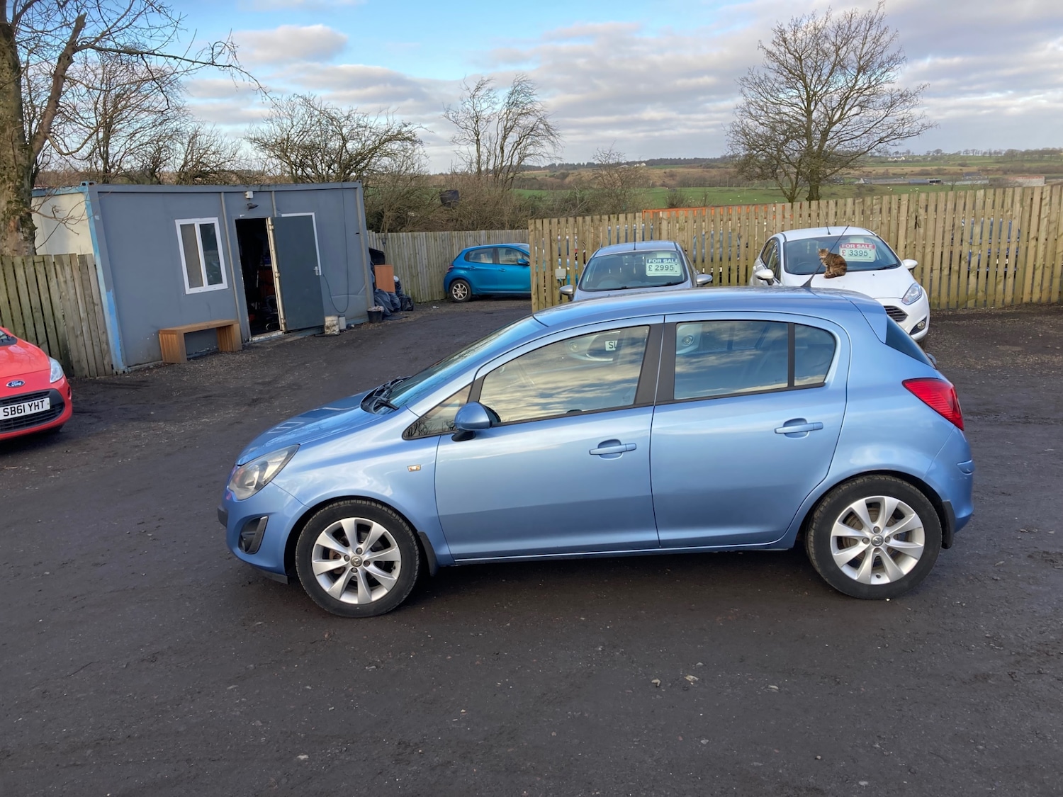 Used Vauxhall Corsa 2014 for sale - 77090249: Photo 2