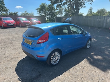 Used Ford Fiesta 2009 for sale - 79153753: Photo