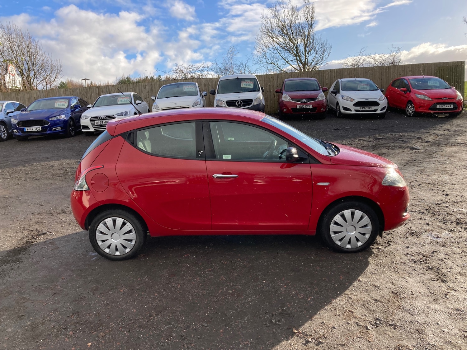 Used Chrysler Ypsilon 2013 for sale - 76662955: Photo 6